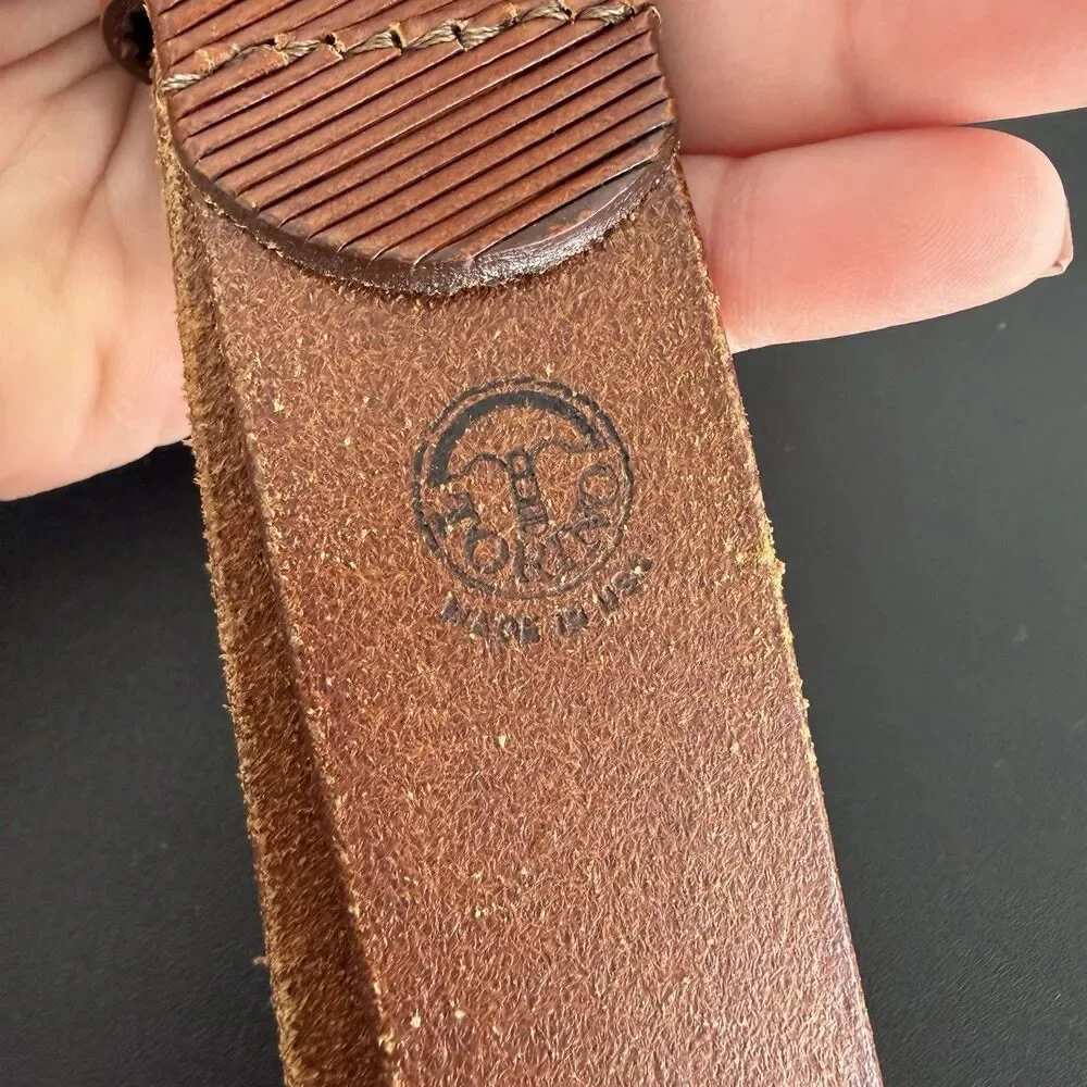Torino Men’s Brown Genuine Leather Belt Size 32 Embossed Stripe Silver Buckle